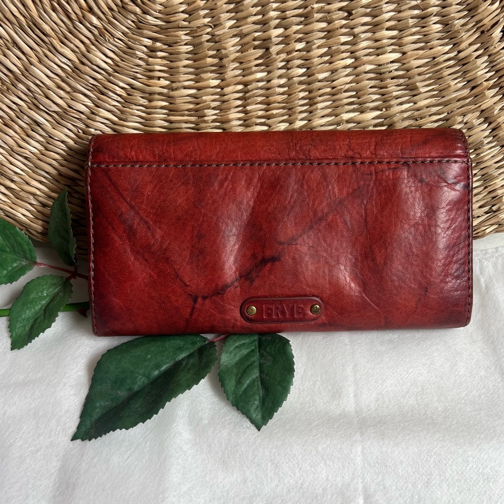 FRYE Brown Leather Logo Women's Wallet - Picture 2 of 13